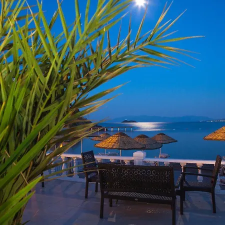酒店 Mio Bianco Resort 4*
